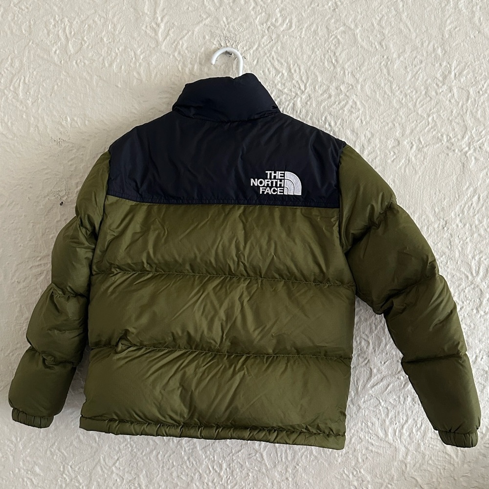 The North Face Teens 1996 Retro Nuptse Jacket Black Forest Green Teen 10 Kids - Picture 11 of 16